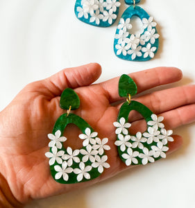 Daisy Dangle earrings