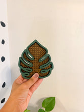 Load image into Gallery viewer, Monstera trinket dish

