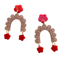Load image into Gallery viewer, Scalloped modern dangle earrings- Valentine’s Day earrings
